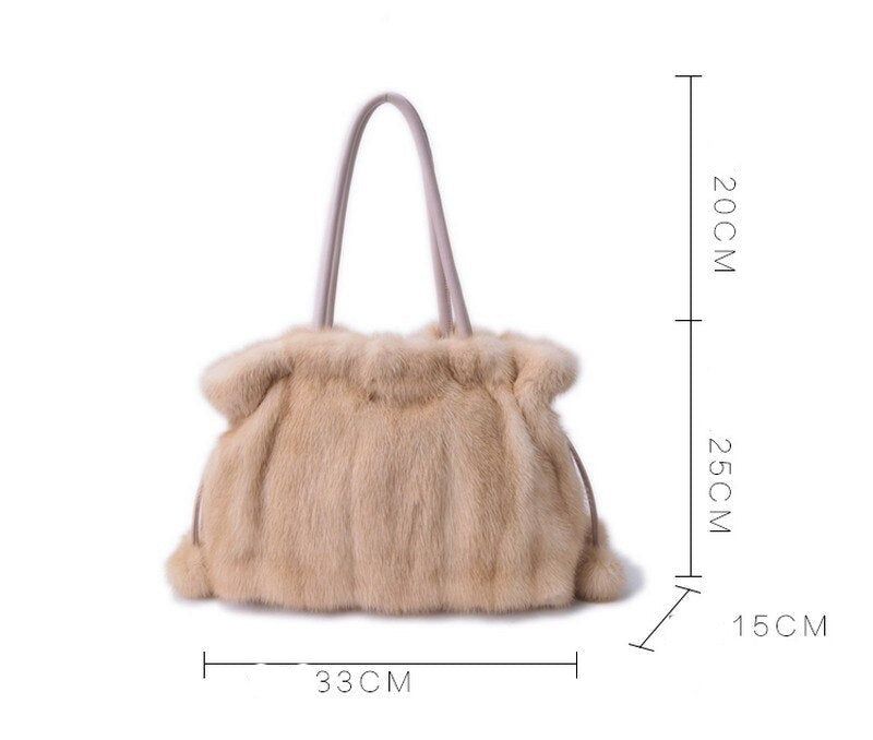 sac a main élégant en fourrure