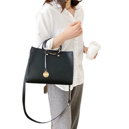 sac a main femme noir élégant