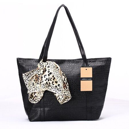 sac a main femme noir foulard