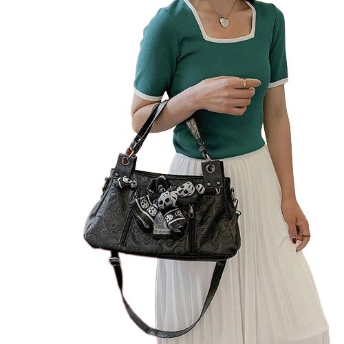 sac à main noir style rock pour femme